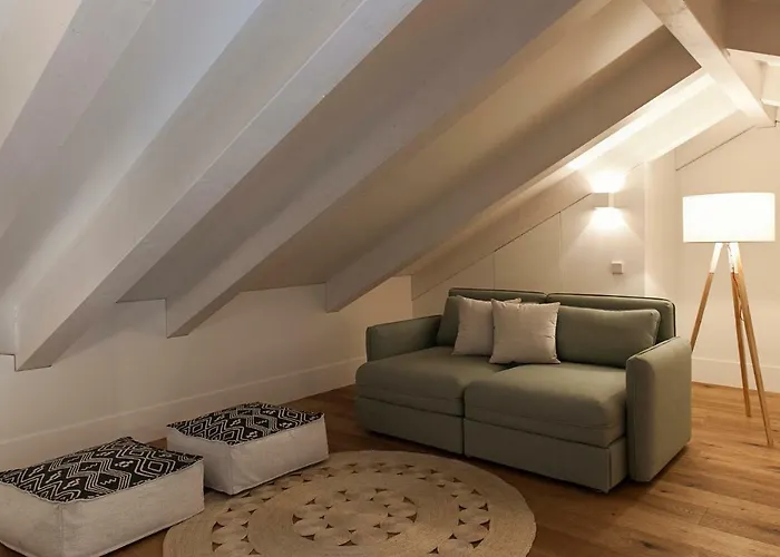 Flh Restauradores Luxus Flat